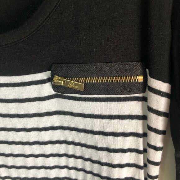 GUESS Long Sleeve Tee Shirt Size XS - Picture 2 of 5